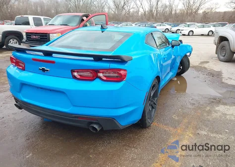 2022 Chevrolet Camaro Rwd 1Lt z USA, uszkodzony, nr VIN 1G1FB1RX0N0130032